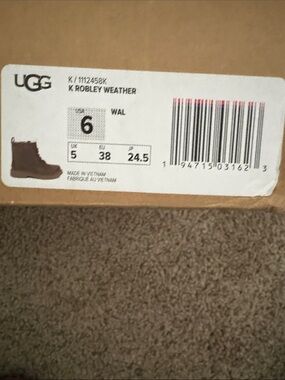 UGG Kids Robley Weather Boot in Chestnut